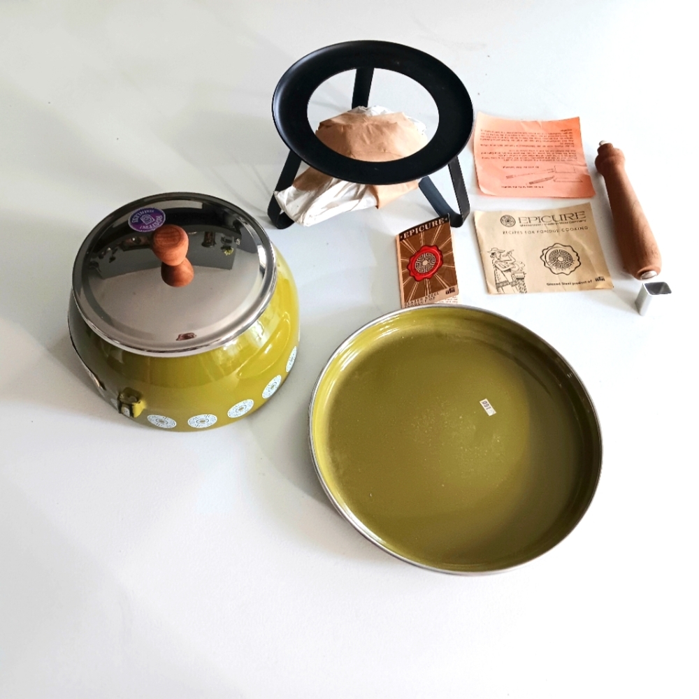 Vintage MCM Epicure fondue pot with accessories. Never used. West Germany - Picture 13 of 16